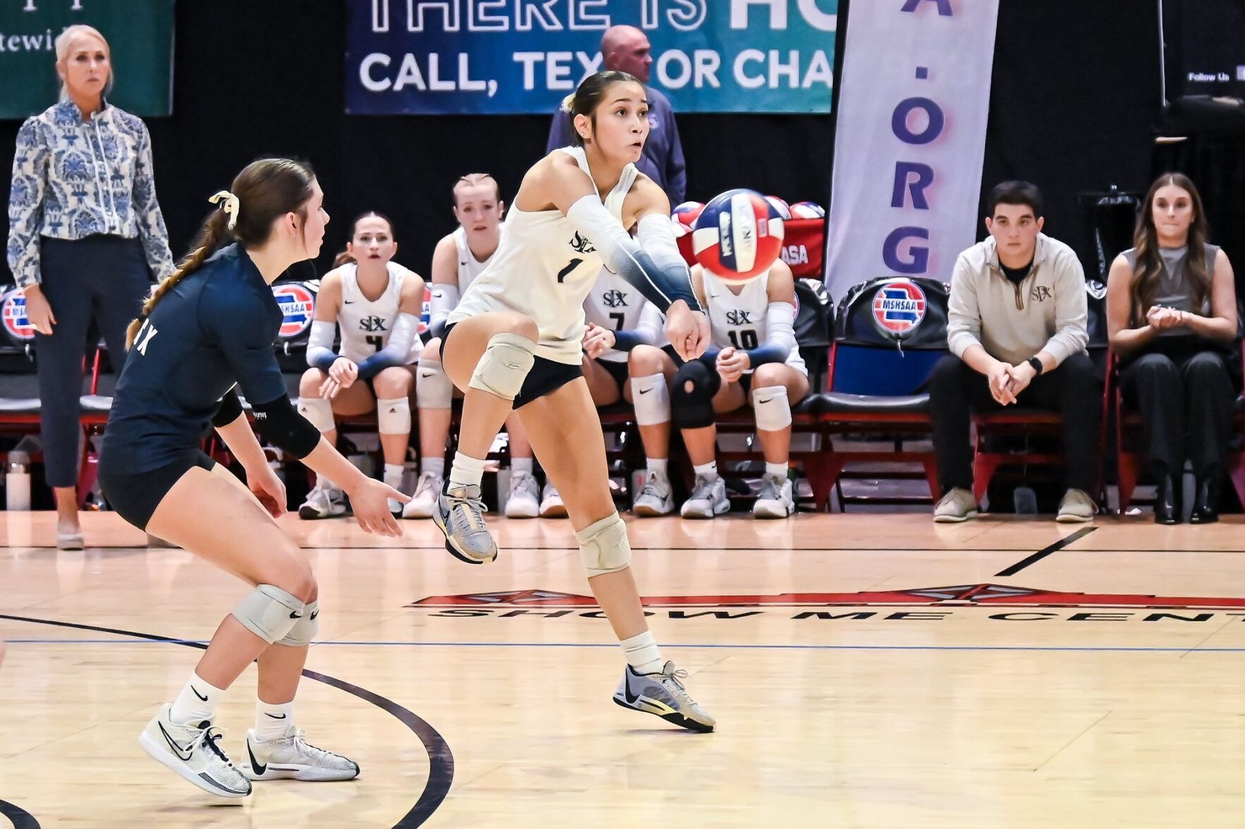 11/7/24 - Girls Volleyball - C4 Champ - St Piux X vs Jefferson City